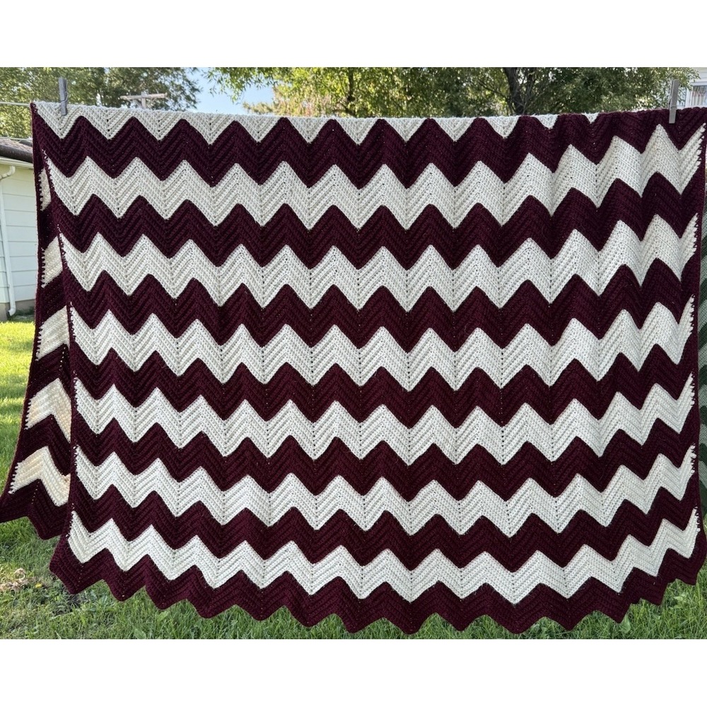 Vintage Chevron Crochet Ripple Afghan Blanket Throw Burgundy & White 60x76"